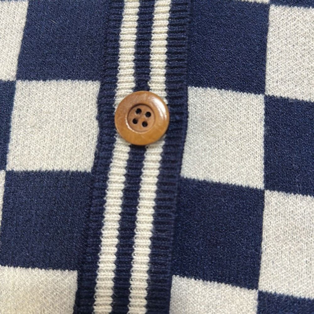 Her Universe Disney Donald Duck Ice Cream Cardigan Women’s Size S - Picture 7 of 9